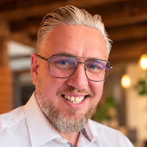 Marcin Dmochowski